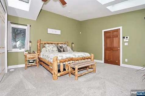 5 Longview Lane Ringwood NJ 07456