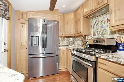 5 Longview Lane Ringwood NJ 07456