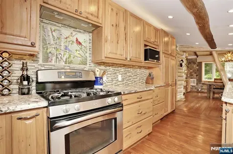 5 Longview Lane Ringwood NJ 07456