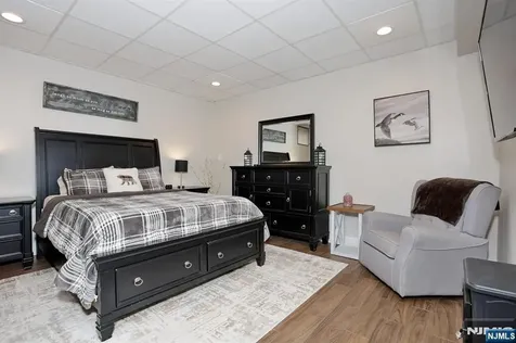 5 Longview Lane Ringwood NJ 07456
