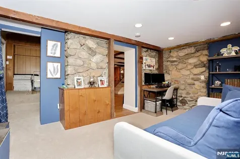 5 Longview Lane Ringwood NJ 07456