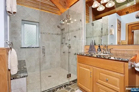 5 Longview Lane Ringwood NJ 07456