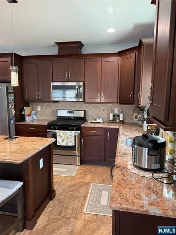 440-442 Erico Avenue Elizabeth NJ 07202