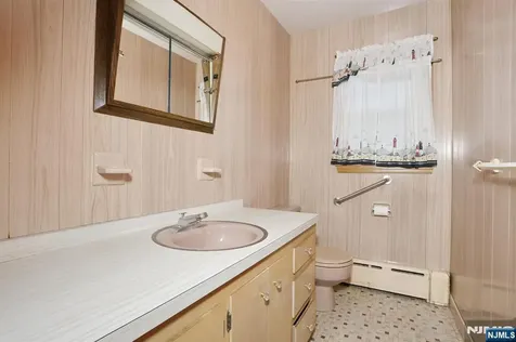 200 Watchung Drive Hawthorne NJ 07506