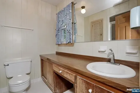 200 Watchung Drive Hawthorne NJ 07506