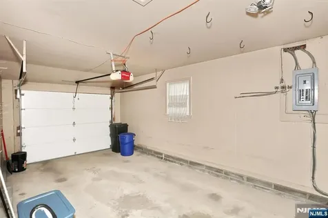 200 Watchung Drive Hawthorne NJ 07506