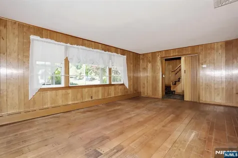 200 Watchung Drive Hawthorne NJ 07506