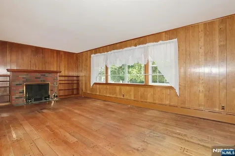 200 Watchung Drive Hawthorne NJ 07506