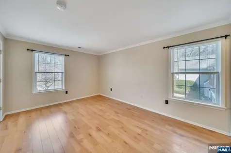 1041 Cumberland Court Mahwah NJ 07430