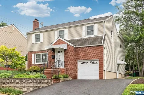 26 Fischer Avenue Nutley NJ 07110