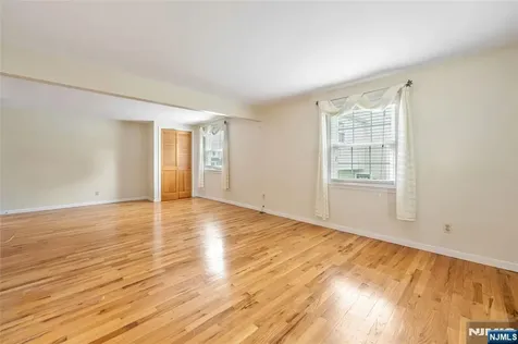 26 Fischer Avenue Nutley NJ 07110