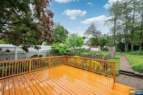 26 Fischer Avenue Nutley NJ 07110