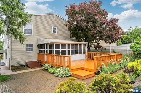 26 Fischer Avenue Nutley NJ 07110