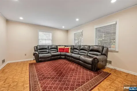 26 Fischer Avenue Nutley NJ 07110