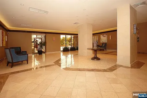 300 Winston Drive Cliffside Park NJ 07010