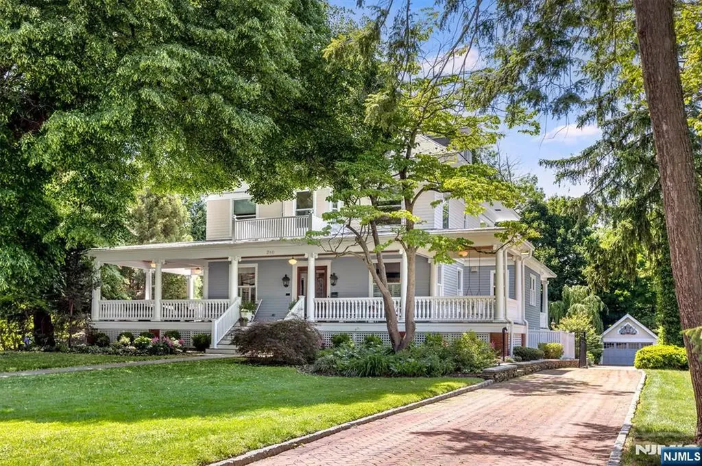 380 Ridgewood Avenue Glen Ridge NJ 07028