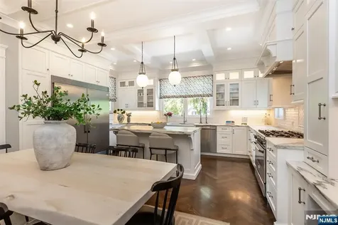 380 Ridgewood Avenue Glen Ridge NJ 07028