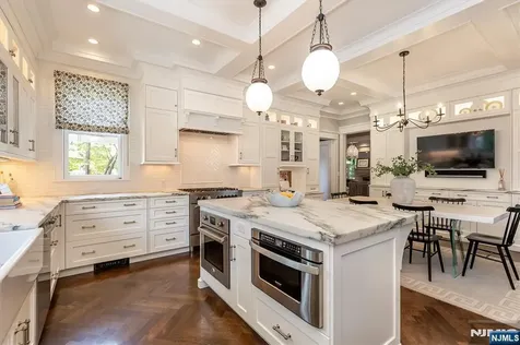 380 Ridgewood Avenue Glen Ridge NJ 07028