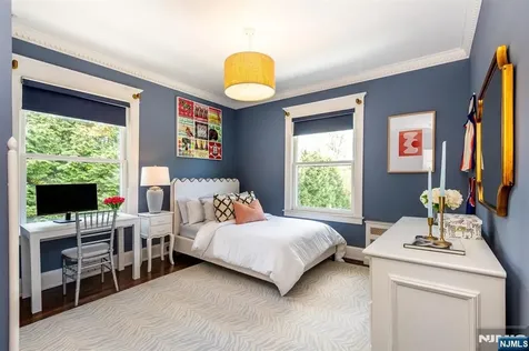 380 Ridgewood Avenue Glen Ridge NJ 07028