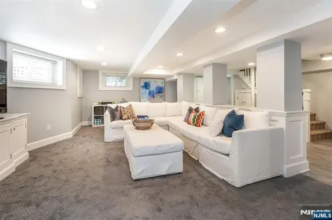 380 Ridgewood Avenue Glen Ridge NJ 07028
