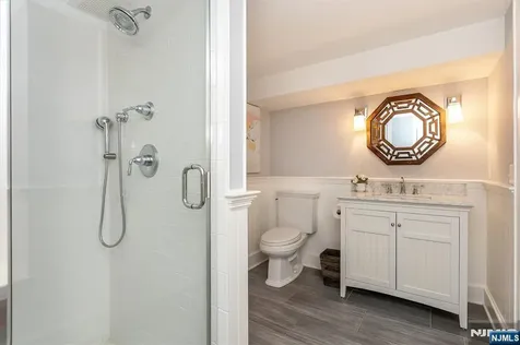 380 Ridgewood Avenue Glen Ridge NJ 07028