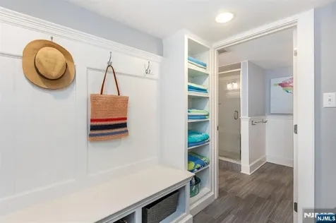 380 Ridgewood Avenue Glen Ridge NJ 07028