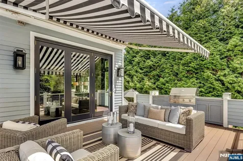380 Ridgewood Avenue Glen Ridge NJ 07028