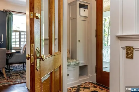 380 Ridgewood Avenue Glen Ridge NJ 07028
