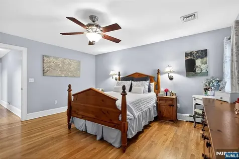 158 Vreeland Avenue Rutherford NJ 07070