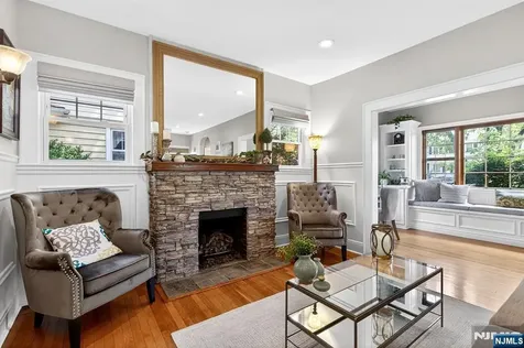 158 Vreeland Avenue Rutherford NJ 07070