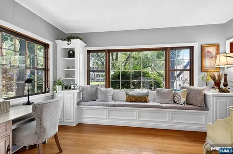 158 Vreeland Avenue Rutherford NJ 07070