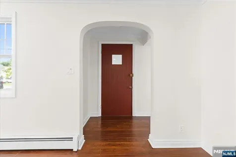 29 Graham Terrace Saddle Brook NJ 07663