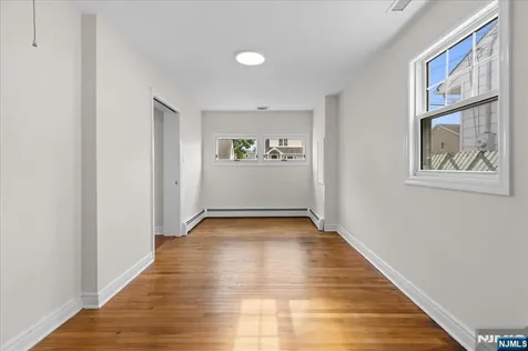 29 Graham Terrace Saddle Brook NJ 07663
