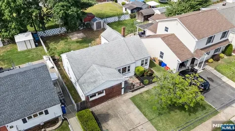 29 Graham Terrace Saddle Brook NJ 07663