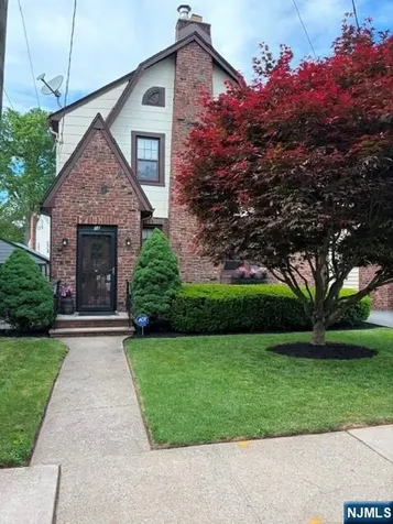 12 Ferncliff Road Bloomfield NJ 07003