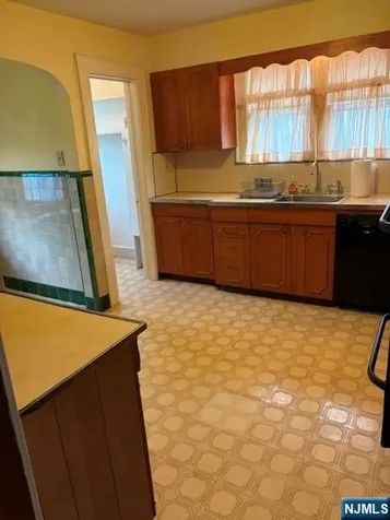 12 Ferncliff Road Bloomfield NJ 07003