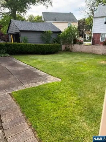 12 Ferncliff Road Bloomfield NJ 07003