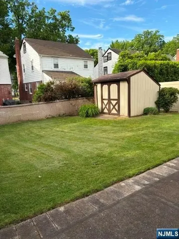 12 Ferncliff Road Bloomfield NJ 07003