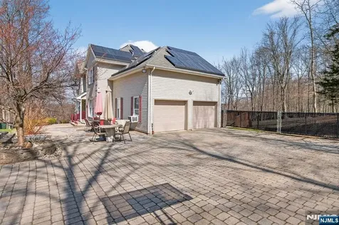 15 Hidden Valley Road Newton NJ 07860