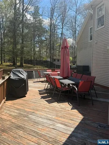 15 Hidden Valley Road Newton NJ 07860