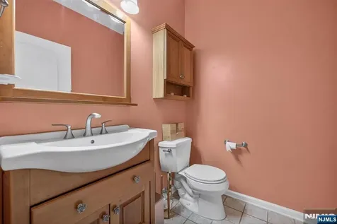 15 Hidden Valley Road Newton NJ 07860