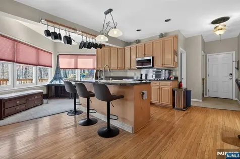 15 Hidden Valley Road Newton NJ 07860