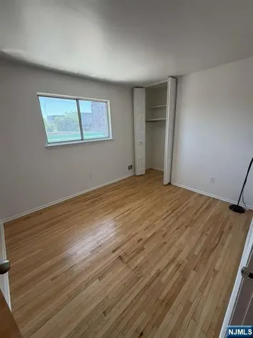 330 Taft Place Harrison NJ 07029