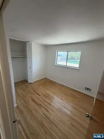 330 Taft Place Harrison NJ 07029