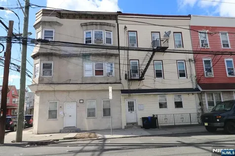 30 Fleming Avenue Newark NJ 07105