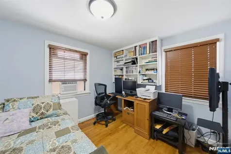 46 Oakley Terrace Nutley NJ 07110