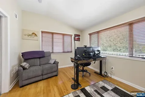 46 Oakley Terrace Nutley NJ 07110