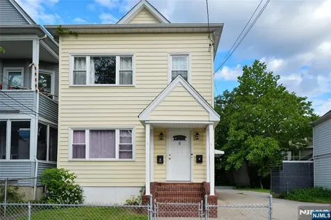 6 May Street Wallington NJ 07057
