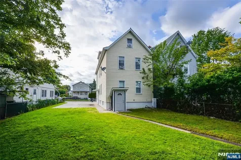 6 May Street Wallington NJ 07057