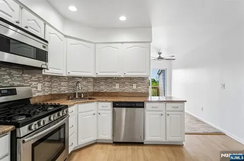 304 Heights Drive Haledon NJ 07508